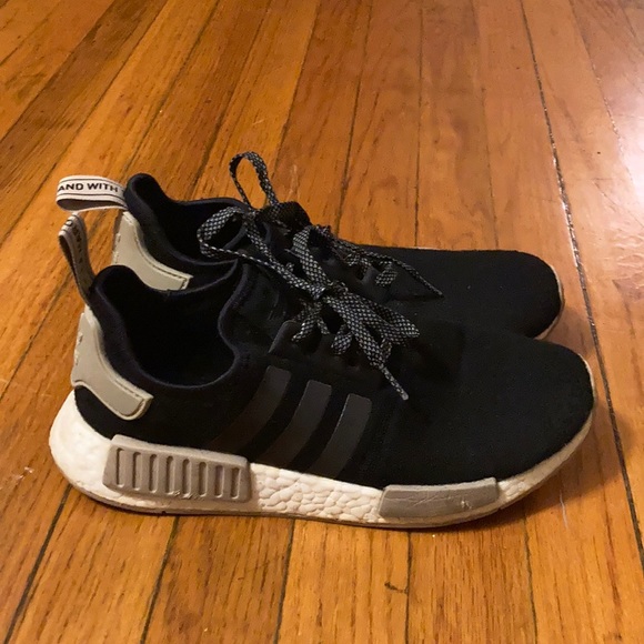 Adidas  NMD R1 - Picture 2 of 6